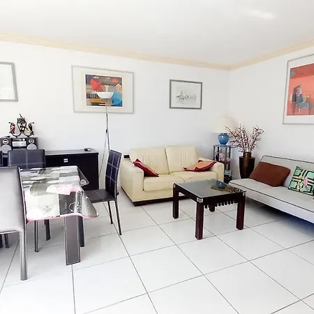 Le Sully Apartment